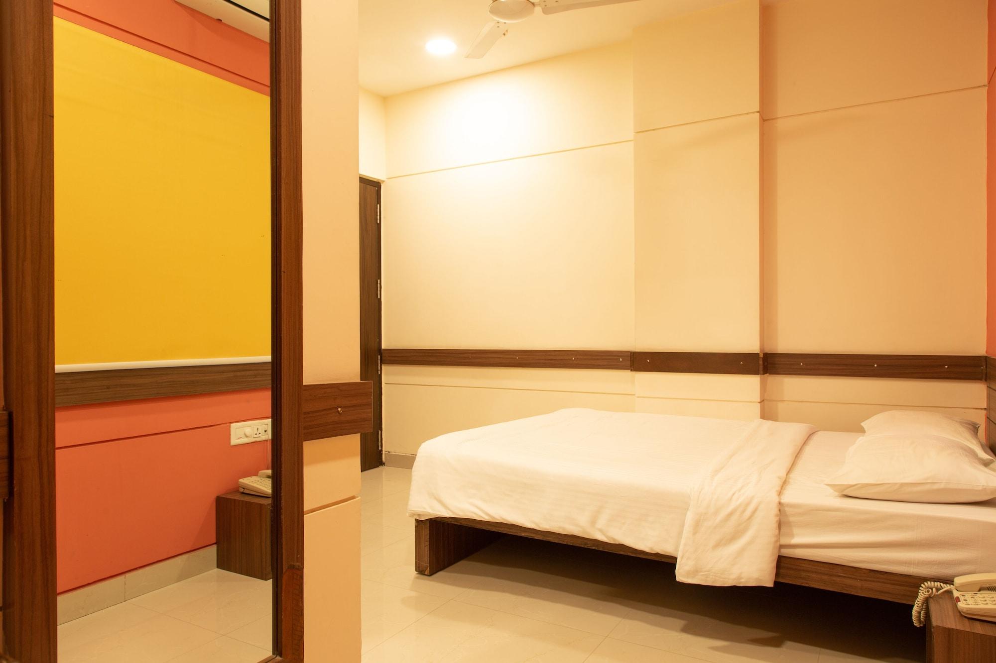 Hotel Faridabad Exterior foto